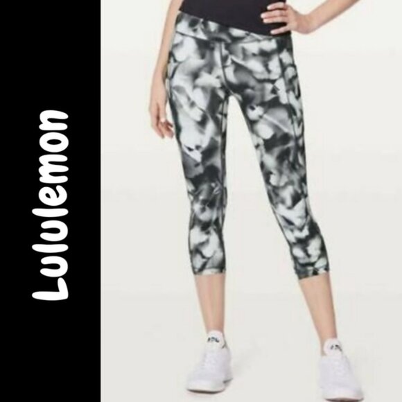 lululemon athletica Pants - Lululemon speed up crop